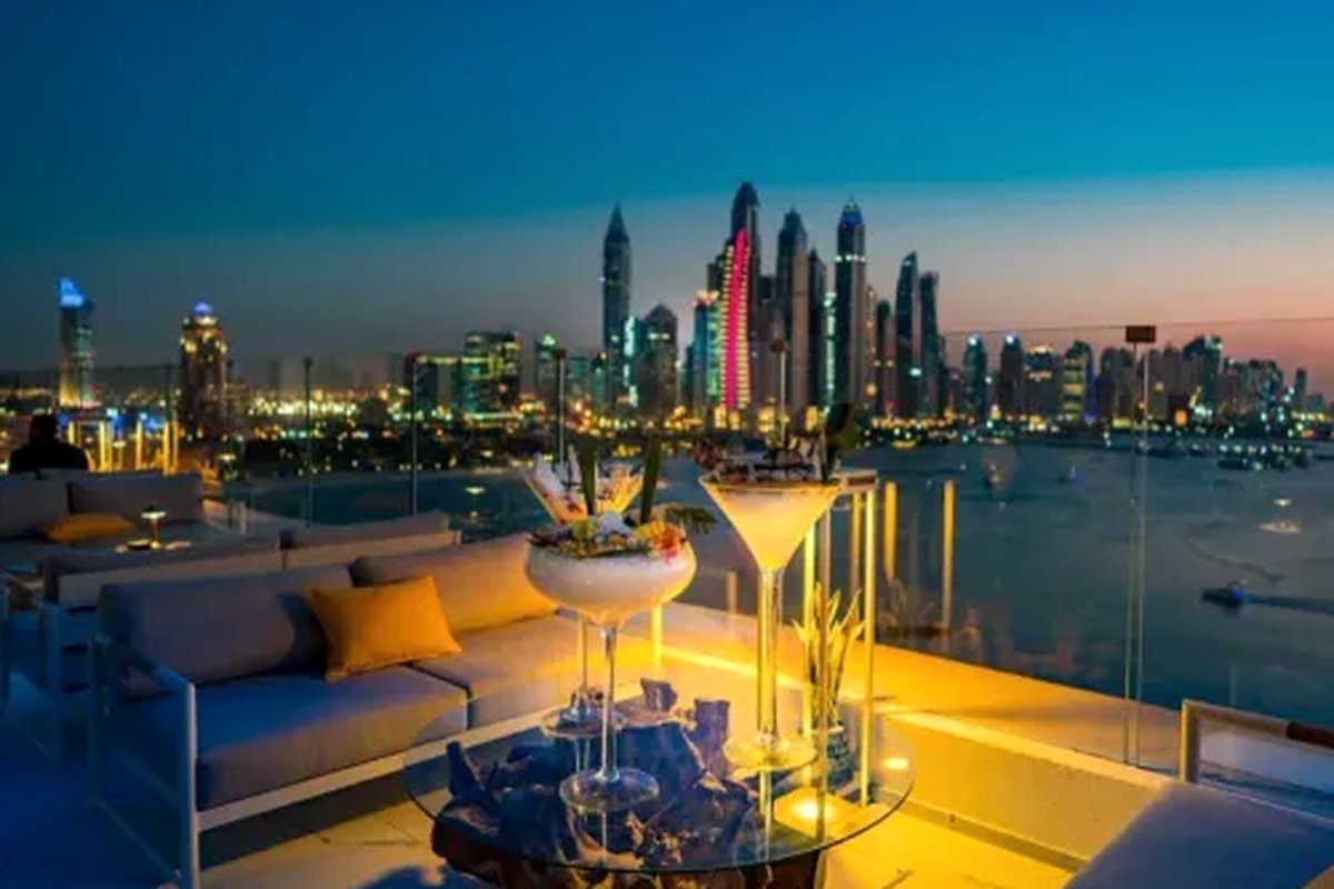 Private dinner setting in Dubai
